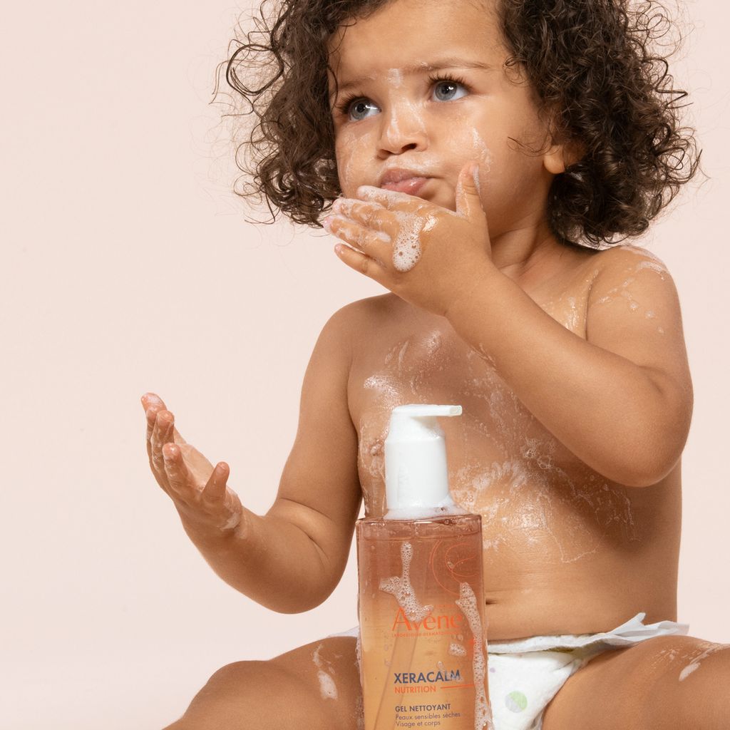 Avene XeraCalm Nutrition Гель очищающий питательный легкий, гель, для чувствительной кожи лица и тела для детей и взрослых, 500 мл, 1 шт.